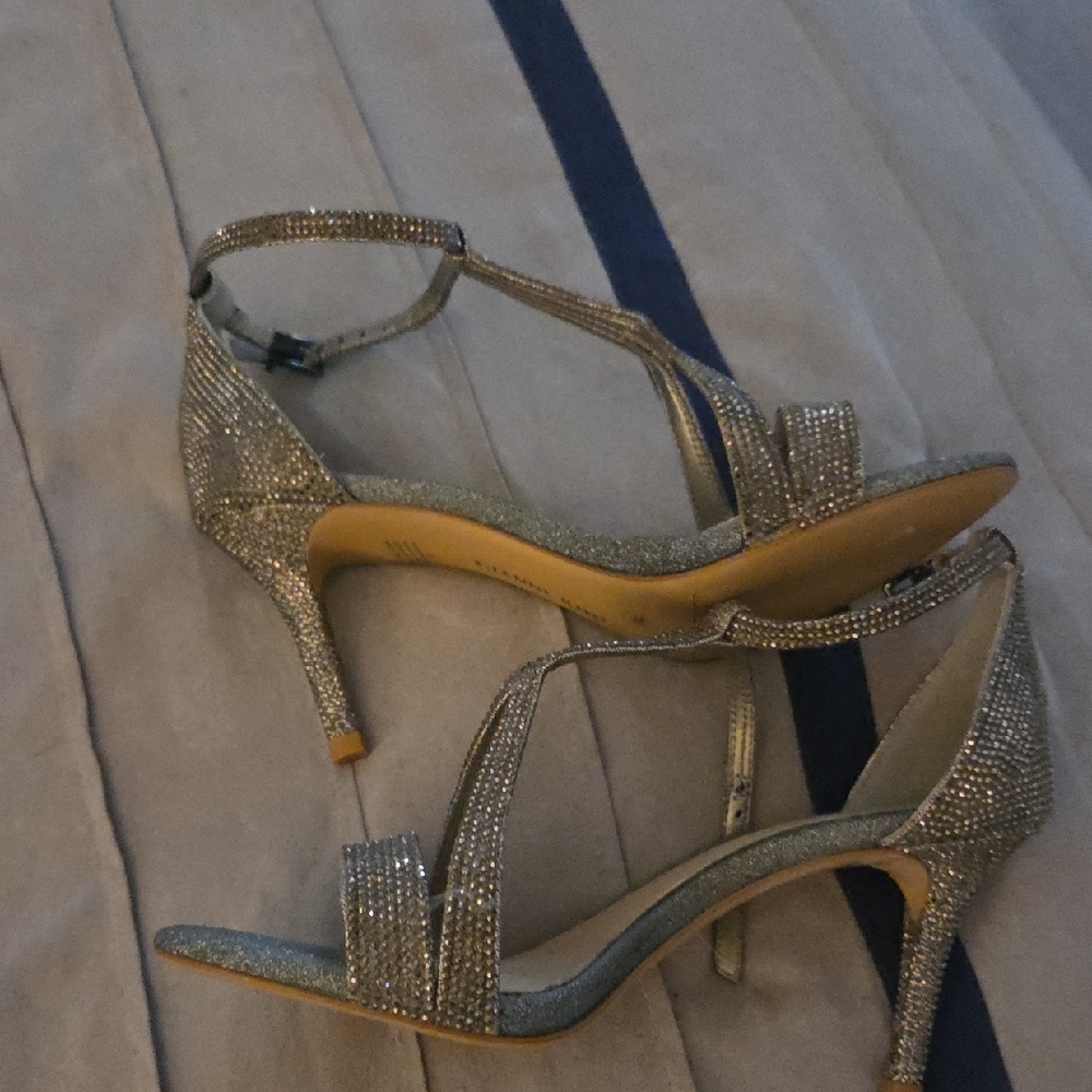 Giani Bernini Silver Strappy Heels for Formal Occasions